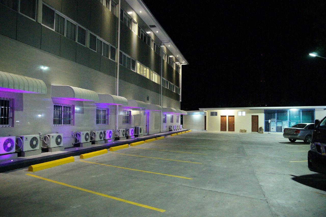 Hotel Morobe Lae Dış mekan fotoğraf